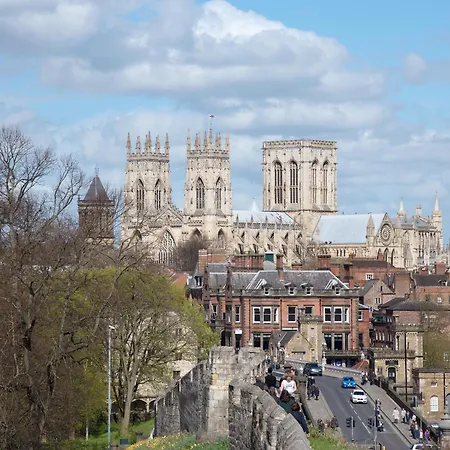 Bridleways Stockton-on-the-Forest